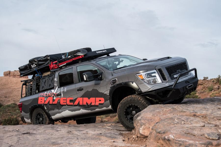  Nissan Titan XD PRO-4X Project Basecamp 2017 года  (фото 15 из 28)